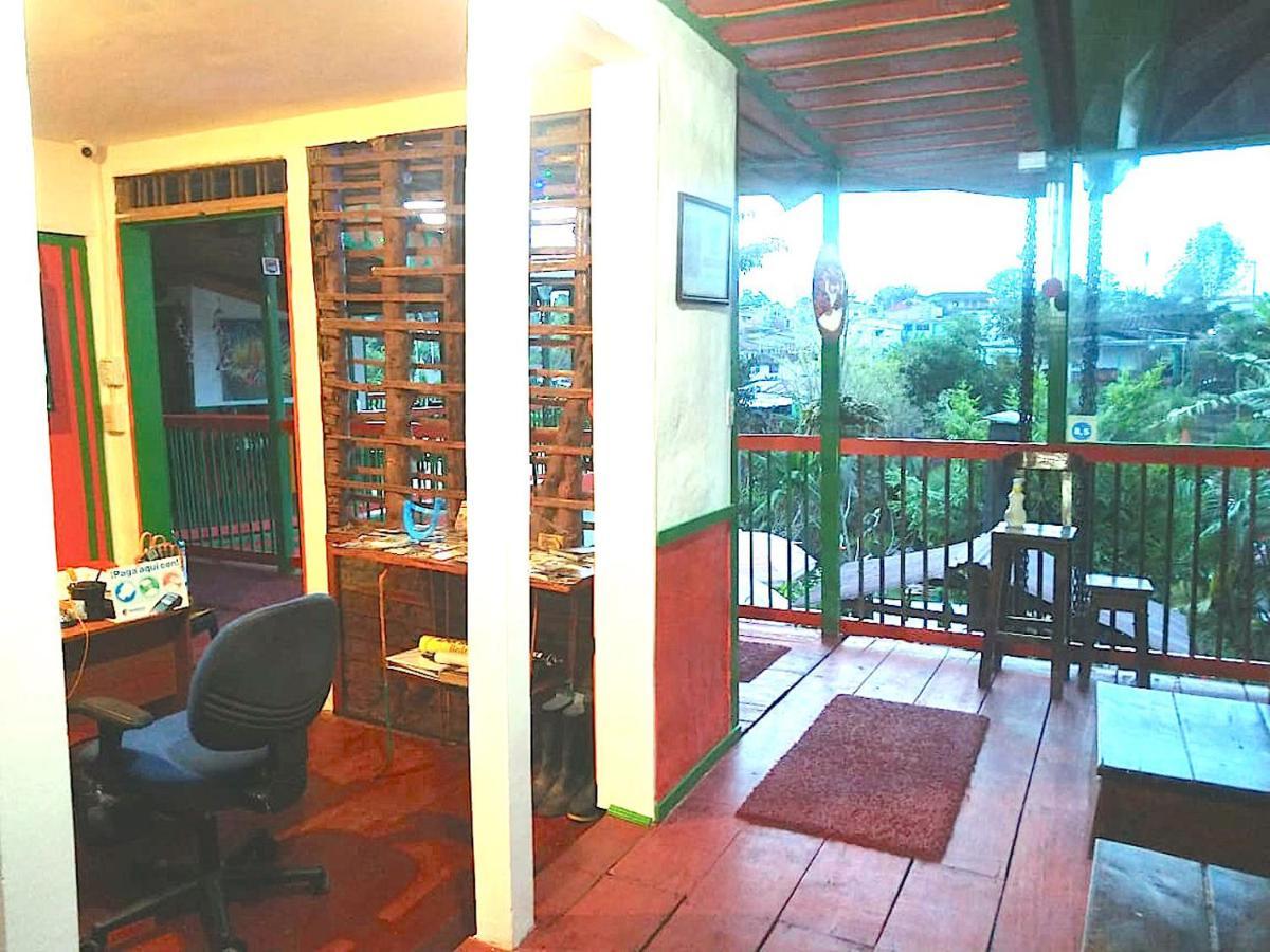 Hostal Estrella De Agua ซาเลนโต ภายนอก รูปภาพ