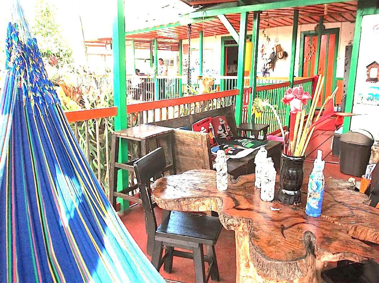 Hostal Estrella De Agua ซาเลนโต ภายนอก รูปภาพ
