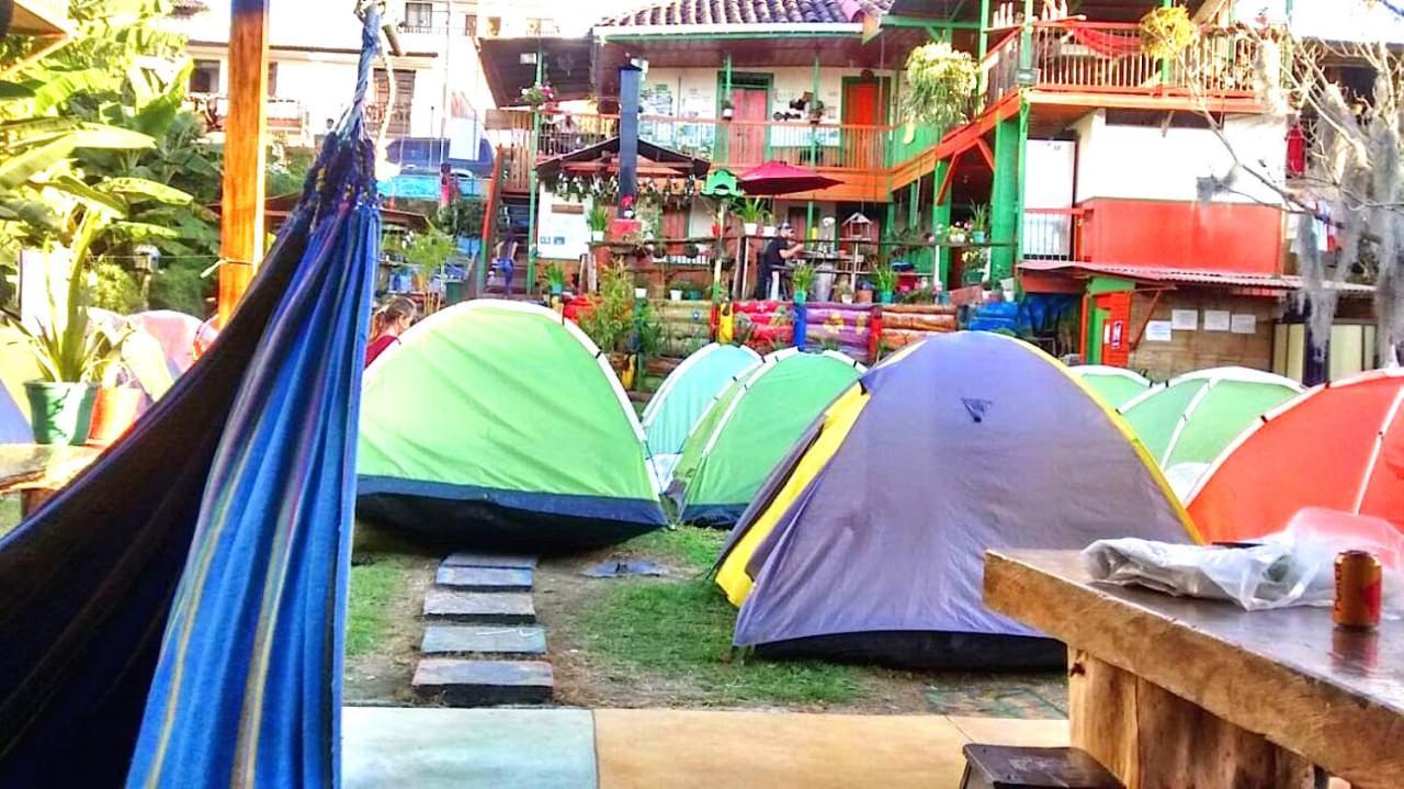 Hostal Estrella De Agua ซาเลนโต ภายนอก รูปภาพ