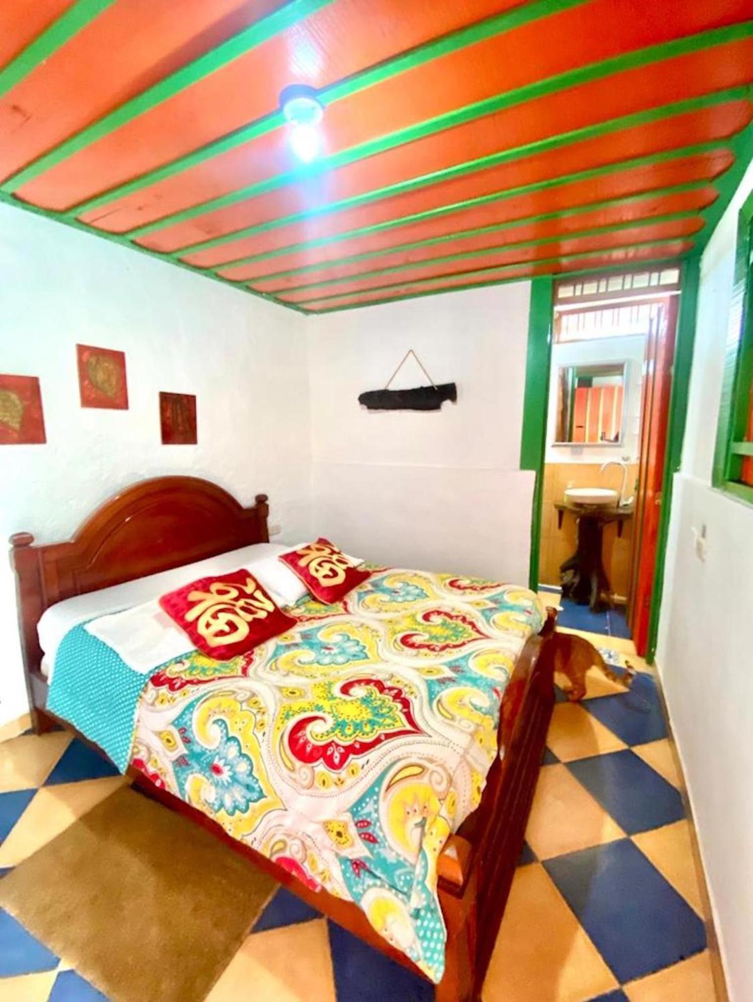 Hostal Estrella De Agua ซาเลนโต ภายนอก รูปภาพ